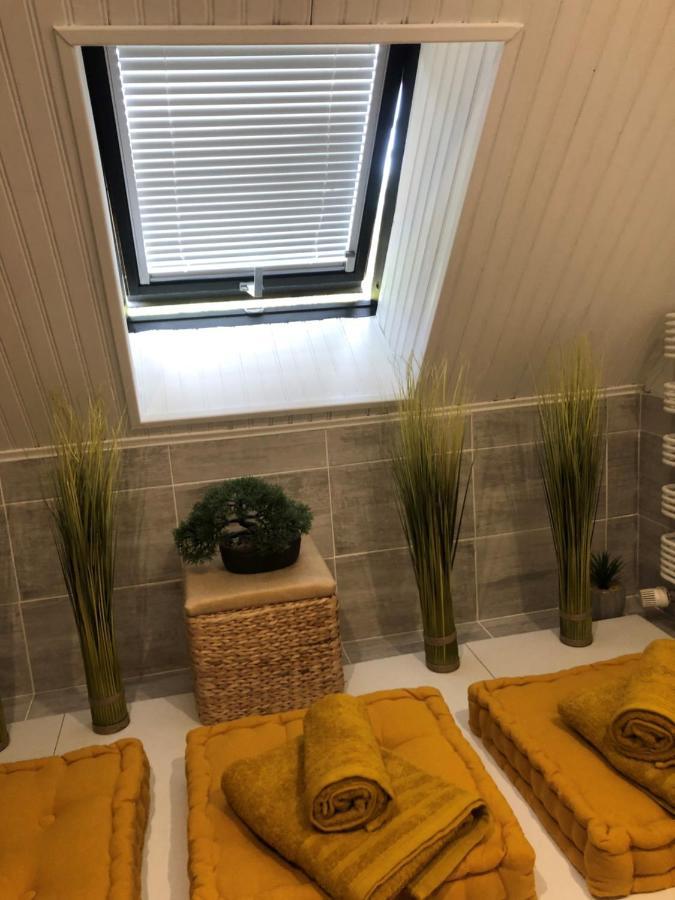 Grande Chambre Familiale Tout Bonnement Bien Putot-en-Auge Extérieur photo